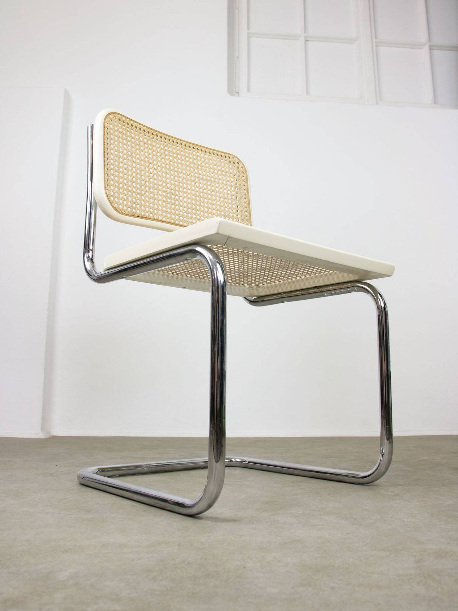 Chaise vintage Cesca B32 par Marcel Breuer