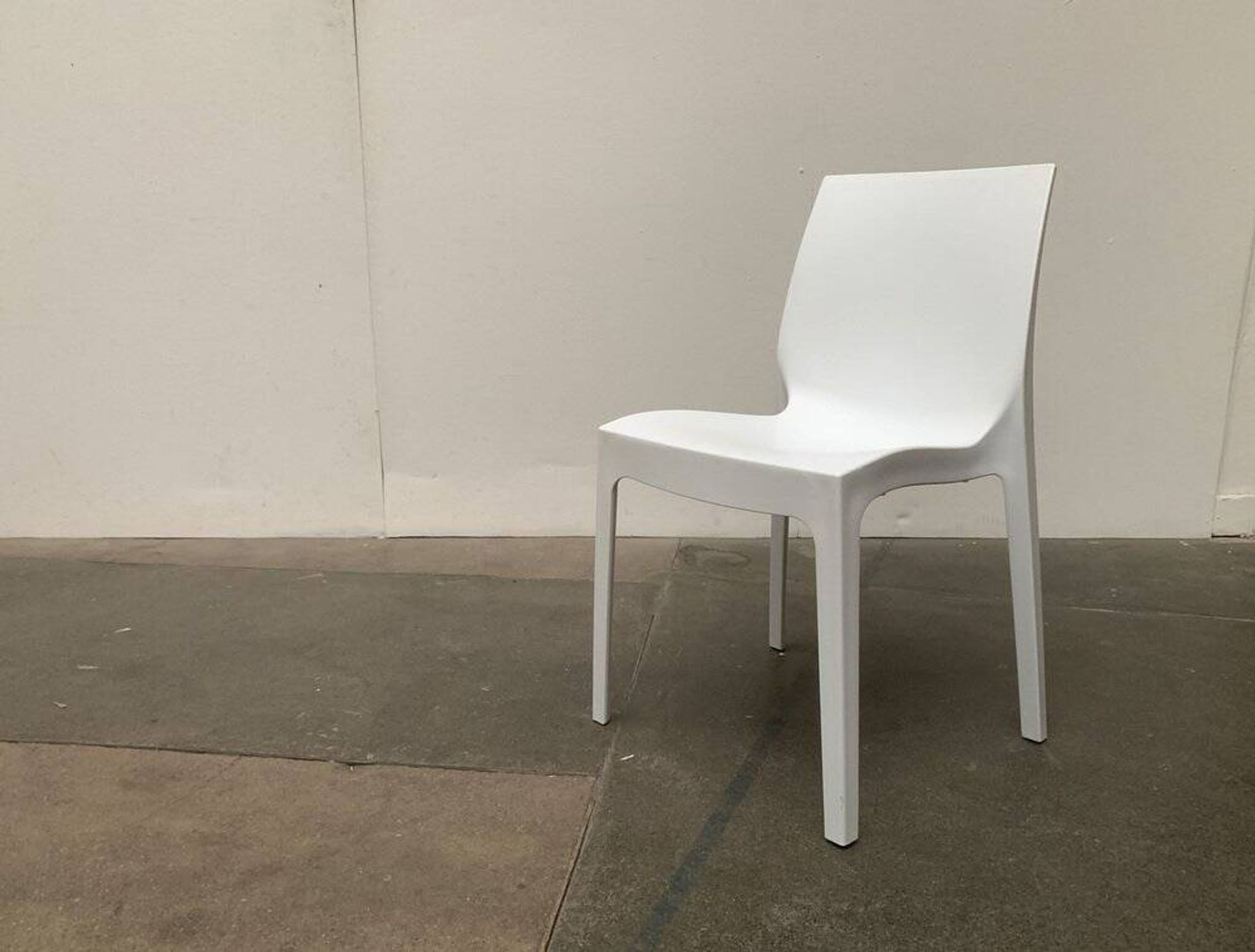 Stackable plastic auxiliary chair Italian Rome
