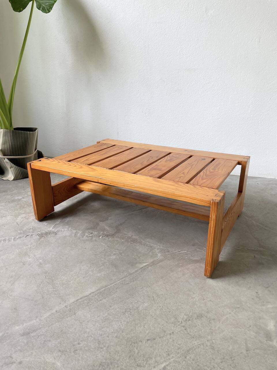 70s pine table regain