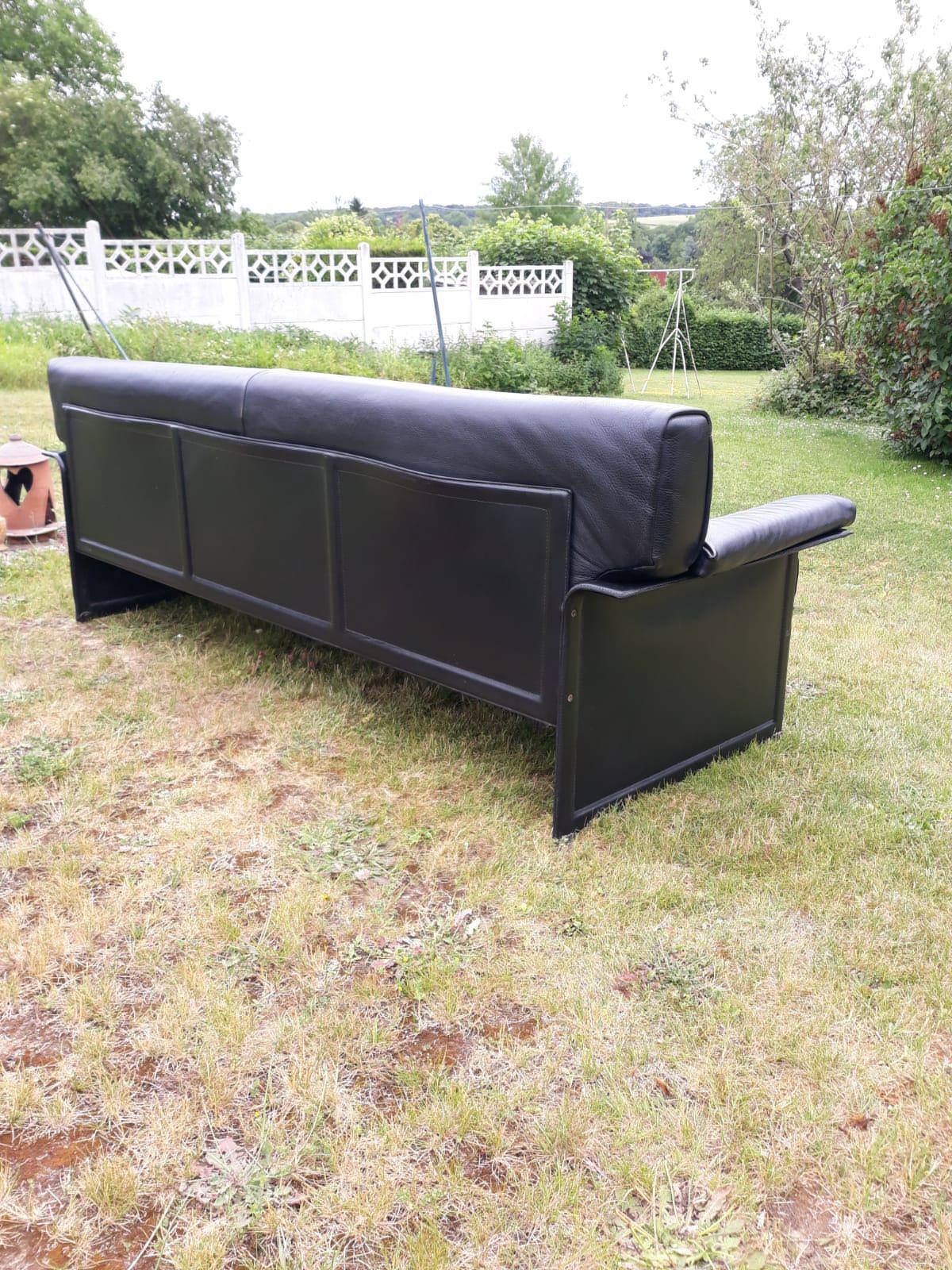Leather sofa Tito Agnoli for Matteo Grassi