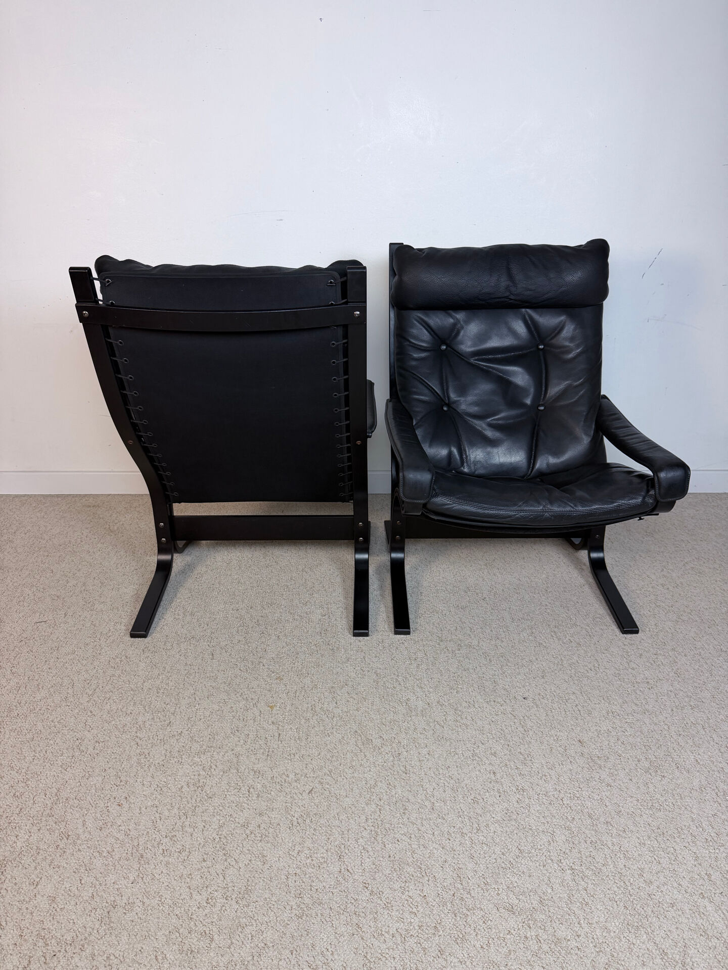 Siesta armchair by Ingmar Relling – black leather – Westnofa