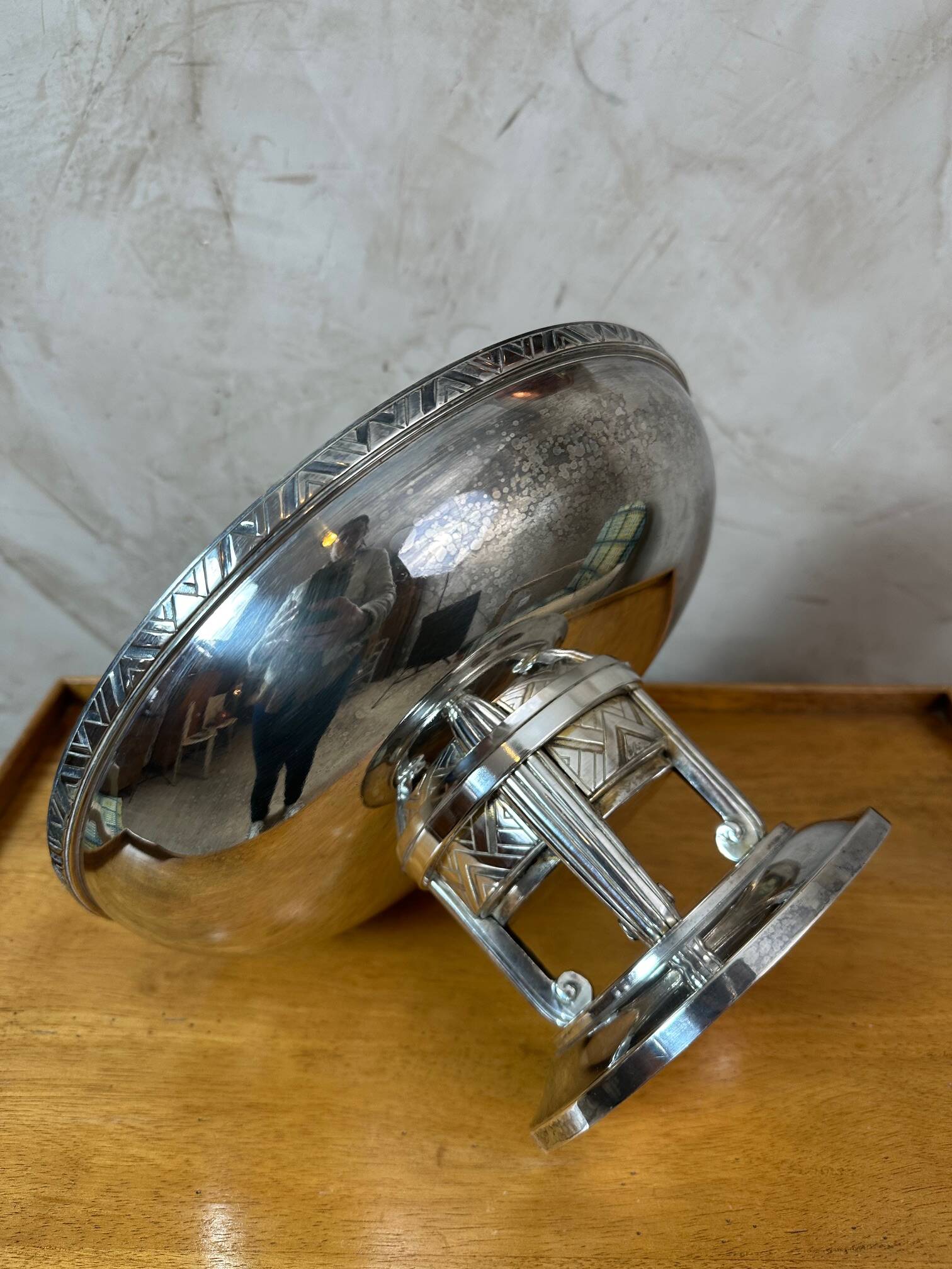 Art Deco silver-plated metal cup