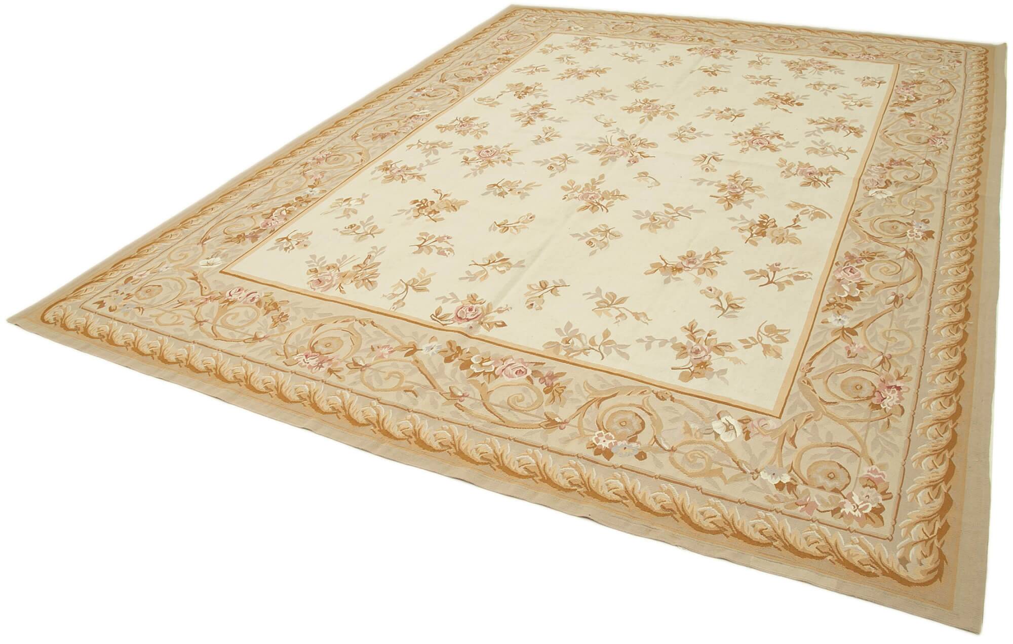 Handmade European Vintage Aubusson Kilim 263 cm x 353 cm