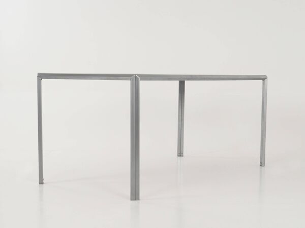Bureau en aluminium, design scandinave, années 1980, fabrication : Montana Furniture