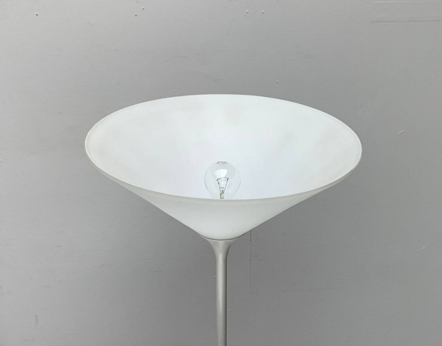 Swiss minimalist floor lamp from the mid-century by Temde, 1960s.
