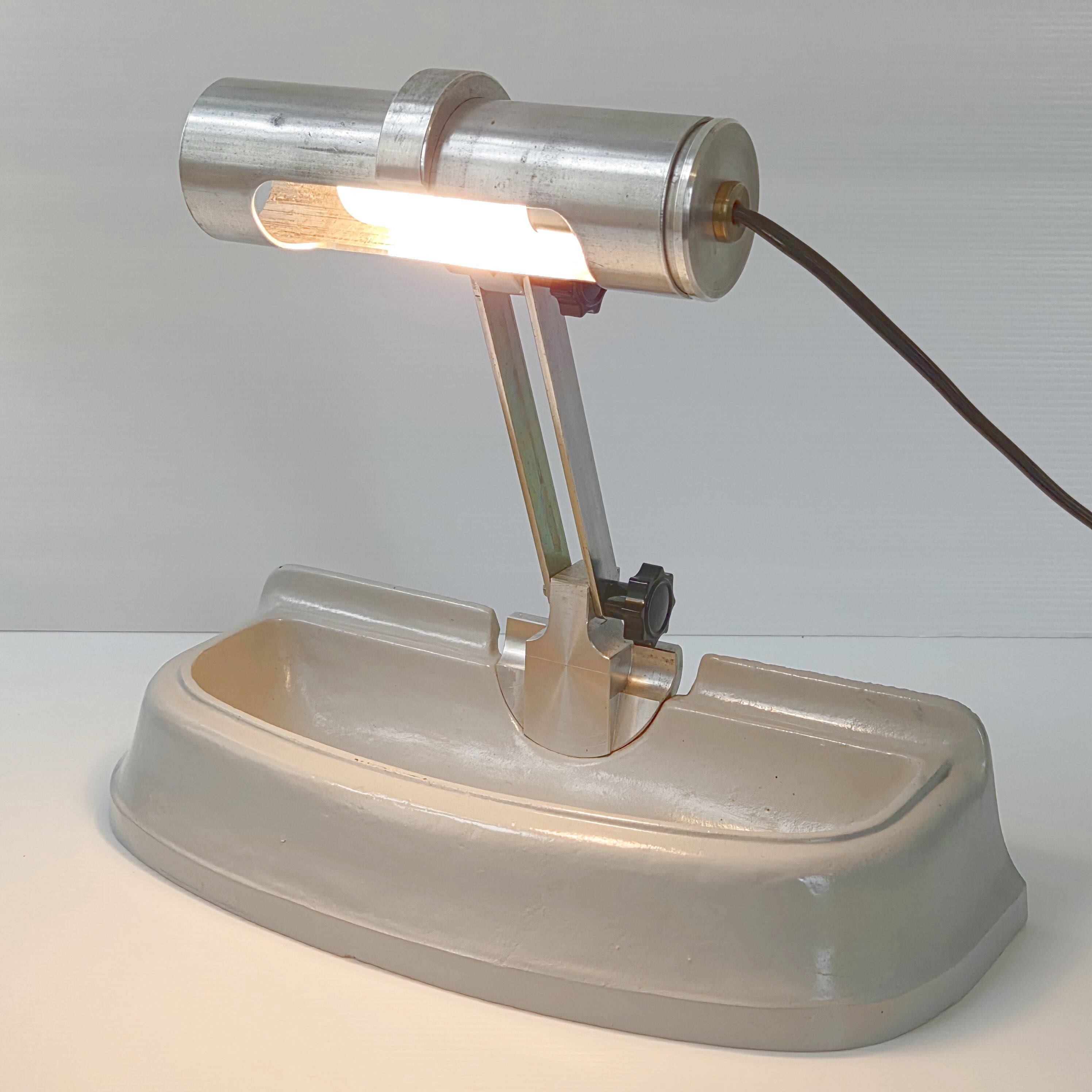 Vintage Bauhaus lamp 1920
