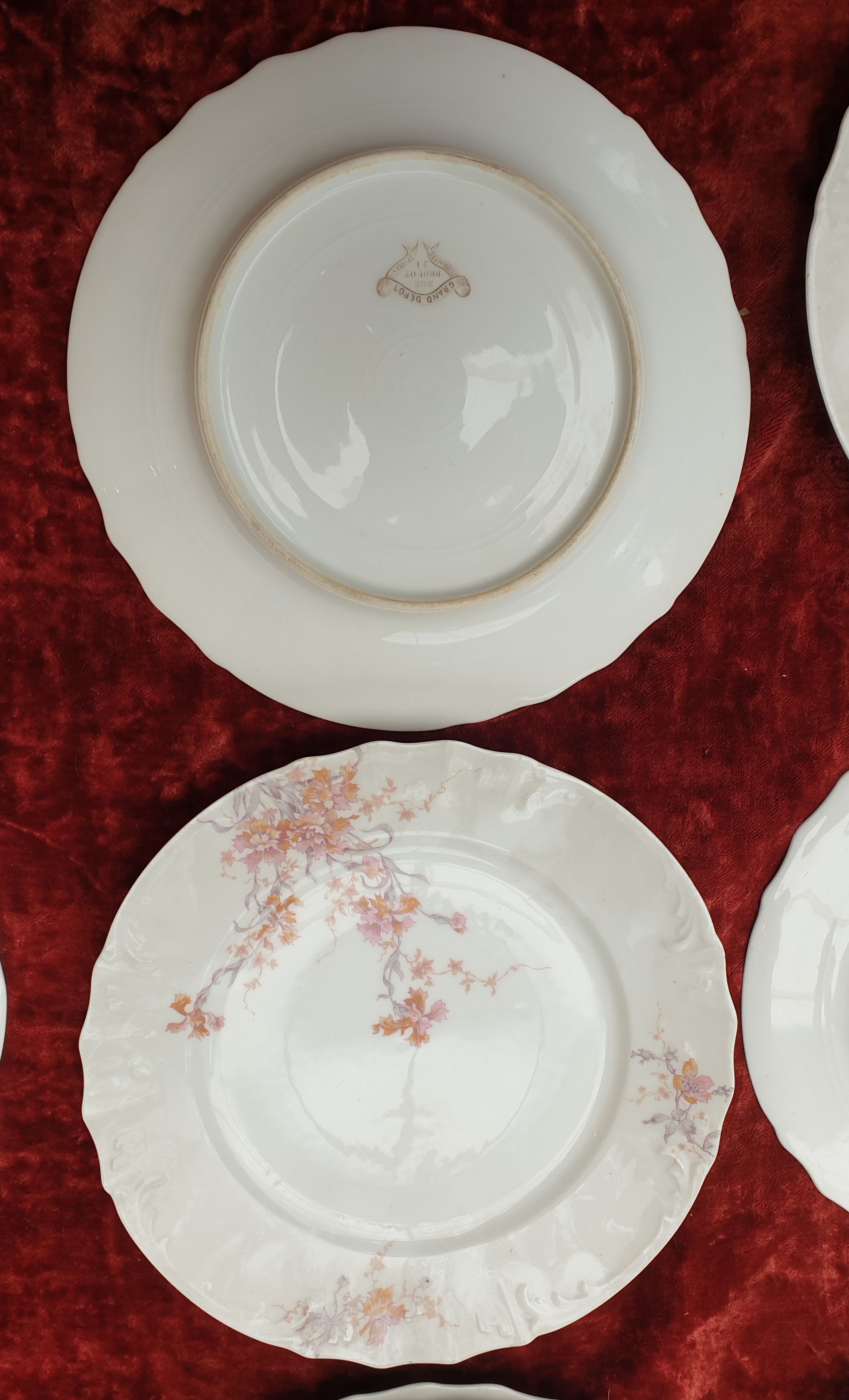 PORCELAIN OF PARIS GRAND DEPOT LAND OF IRON PLATES