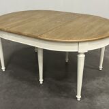 Extendable oak dining table, white legs, 4/6 place settings