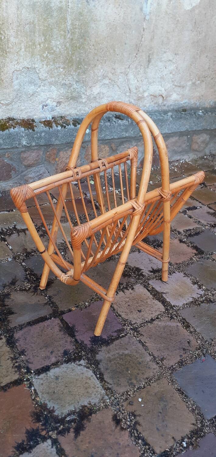 Vintage 1950s rattan magazine holder