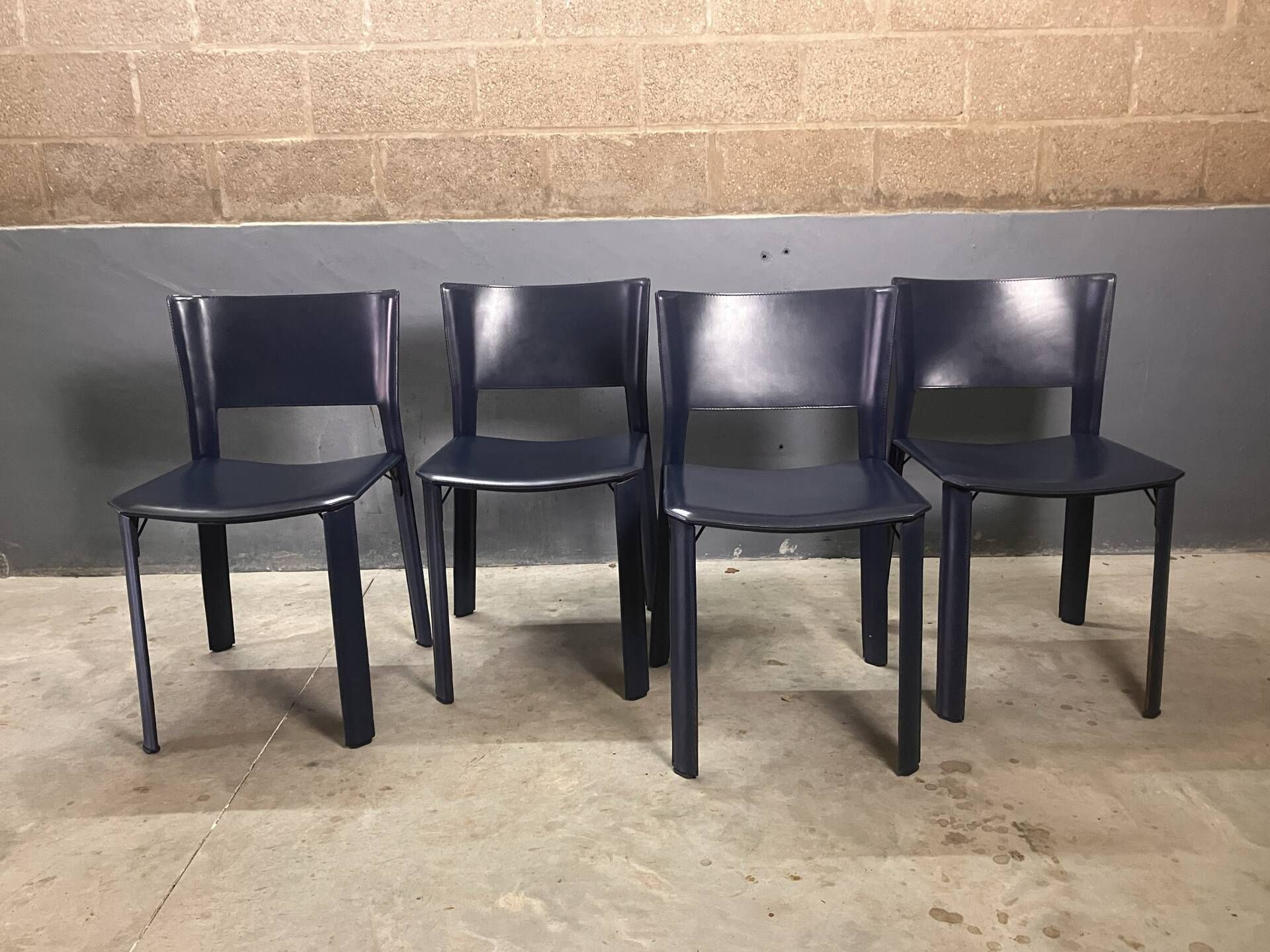 Fasem S91 chairs leather Giancarlo Vegni
