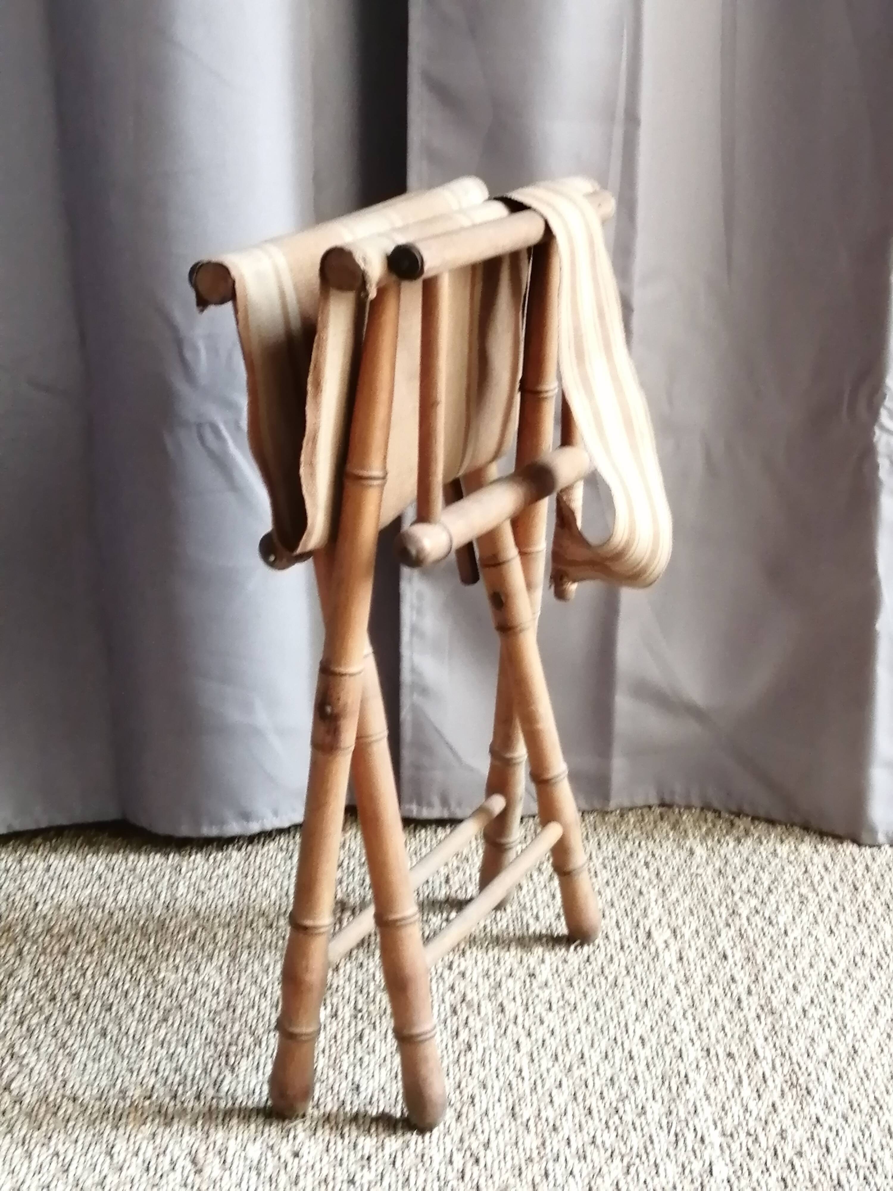 Fauteuil vintage pliant en rotin