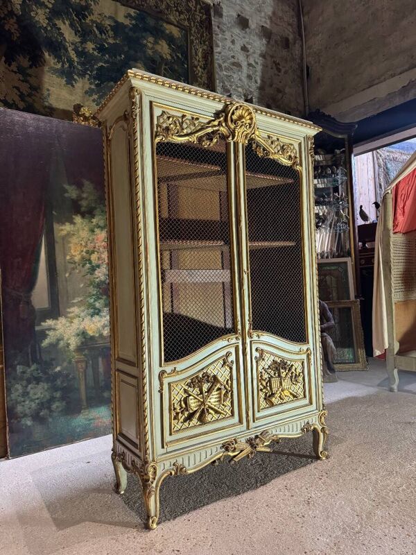 Bibliothèque en bois doré et bois réchampie d’époque Napoléon III