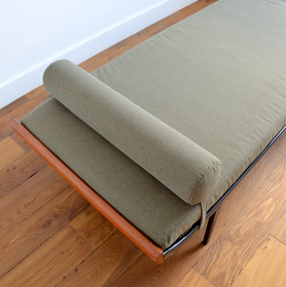 Rest bed / Daybed "Cleopatra" by Cordemeyer for Auping vintage 1950s