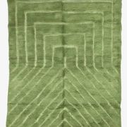 Contemporary Green Carpet - 316 x 242 cm