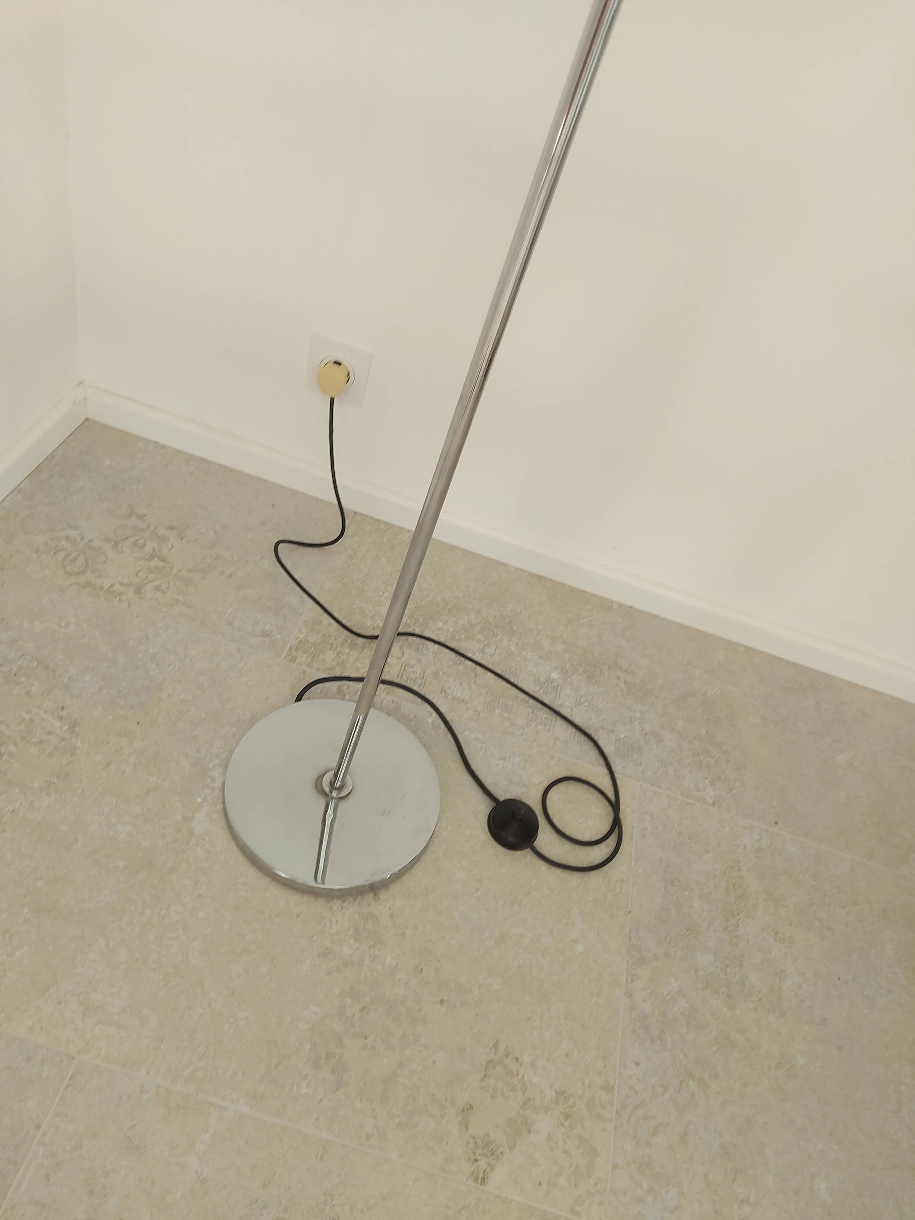 Vintage 70'S chrome floor lamp