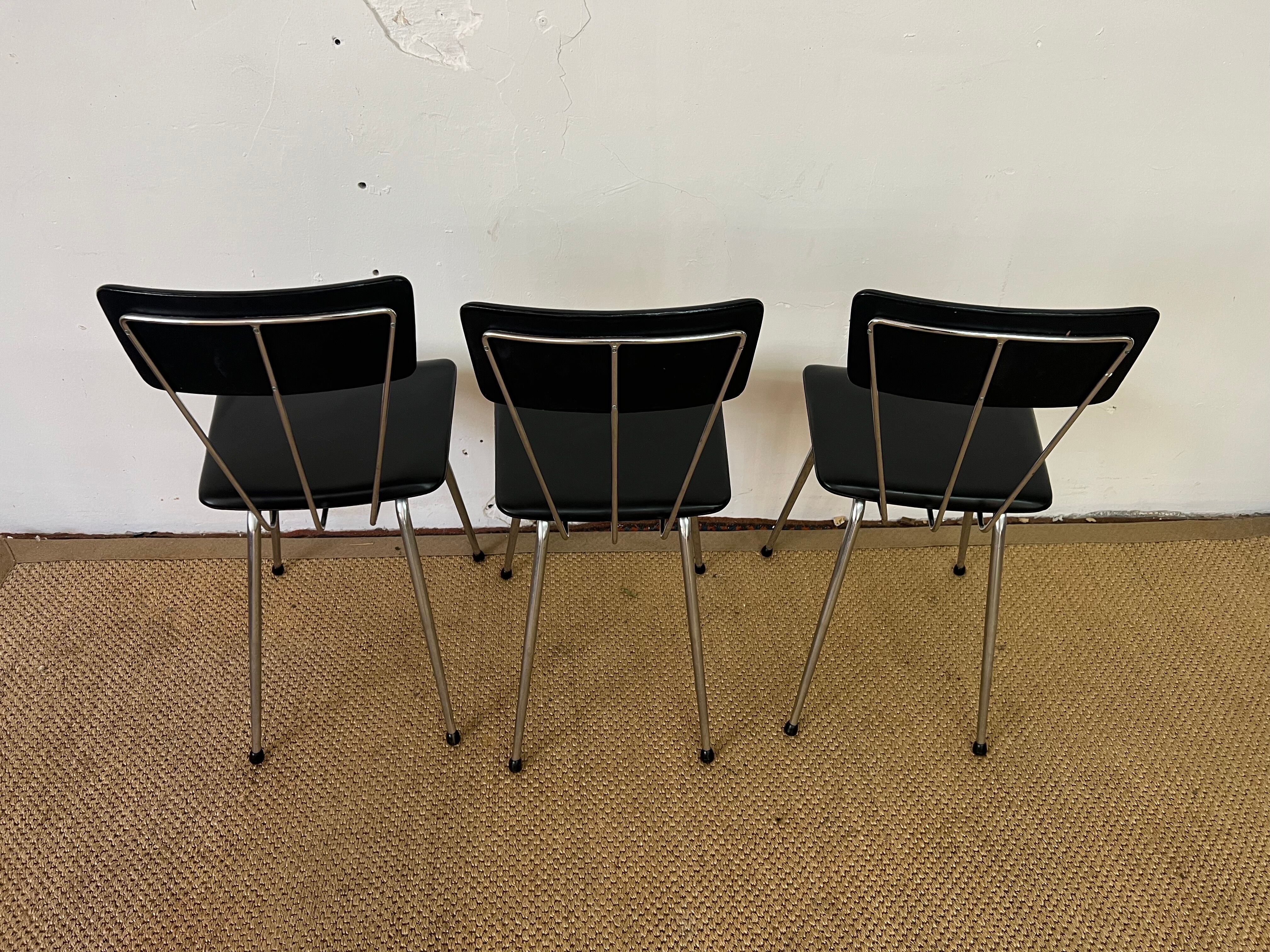 Lot de 3 chaises vintage Soudexvinyl