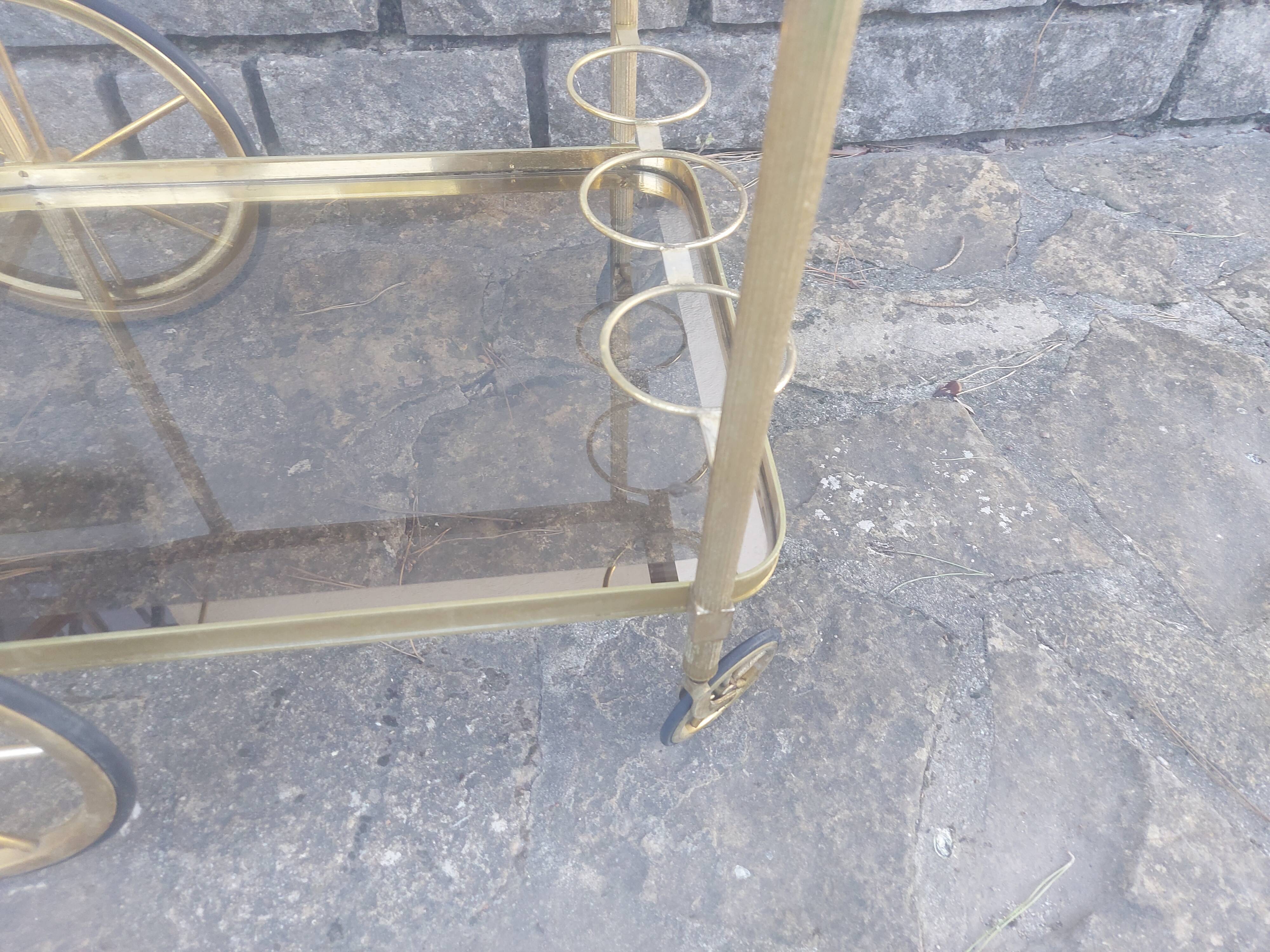 Vintage rolling metal dore service