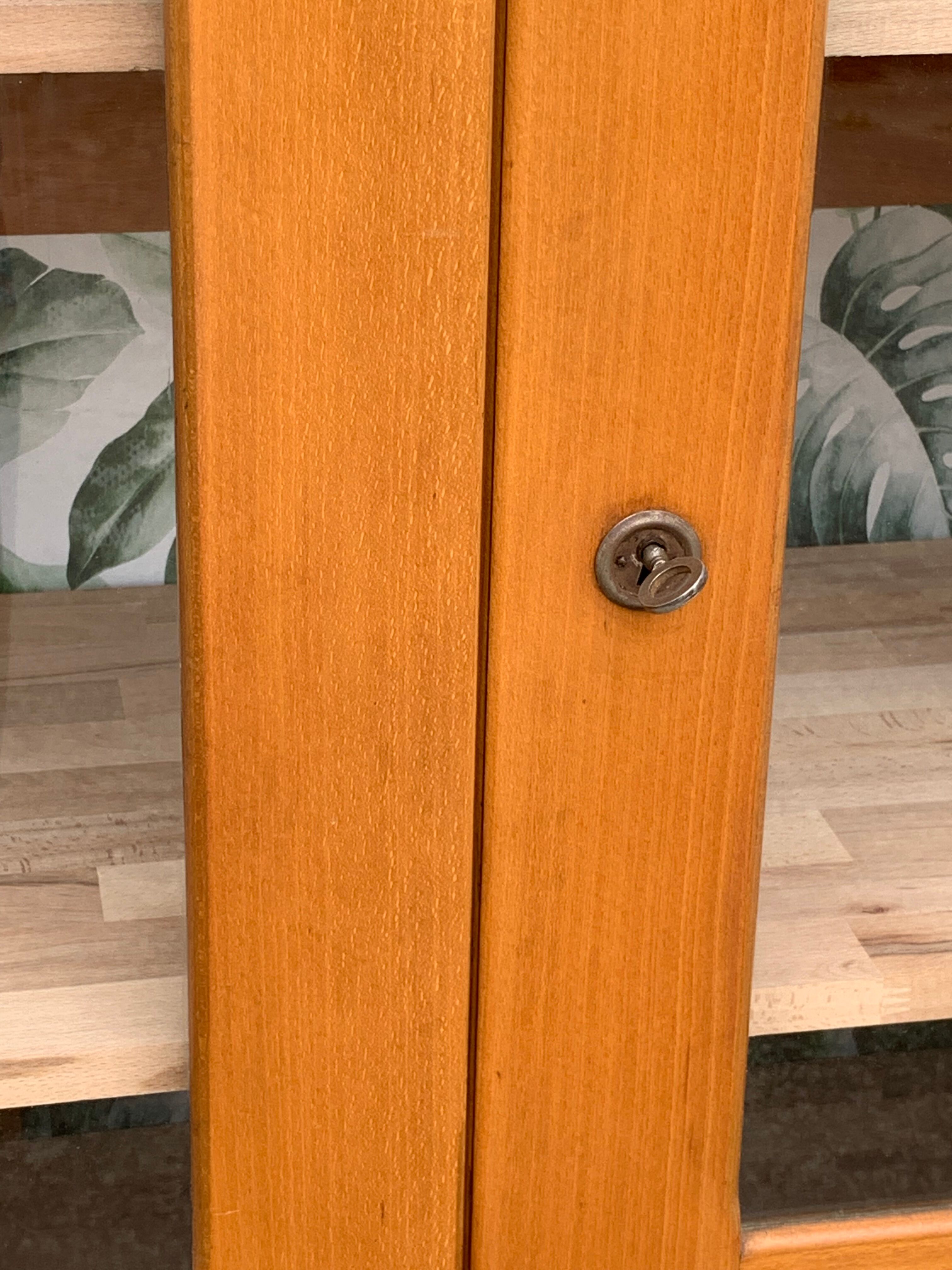 Primary school glass cabinet 1950