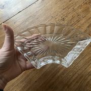 Lot 3 coupelles apéritif en verre taillé - anciennes, vintage