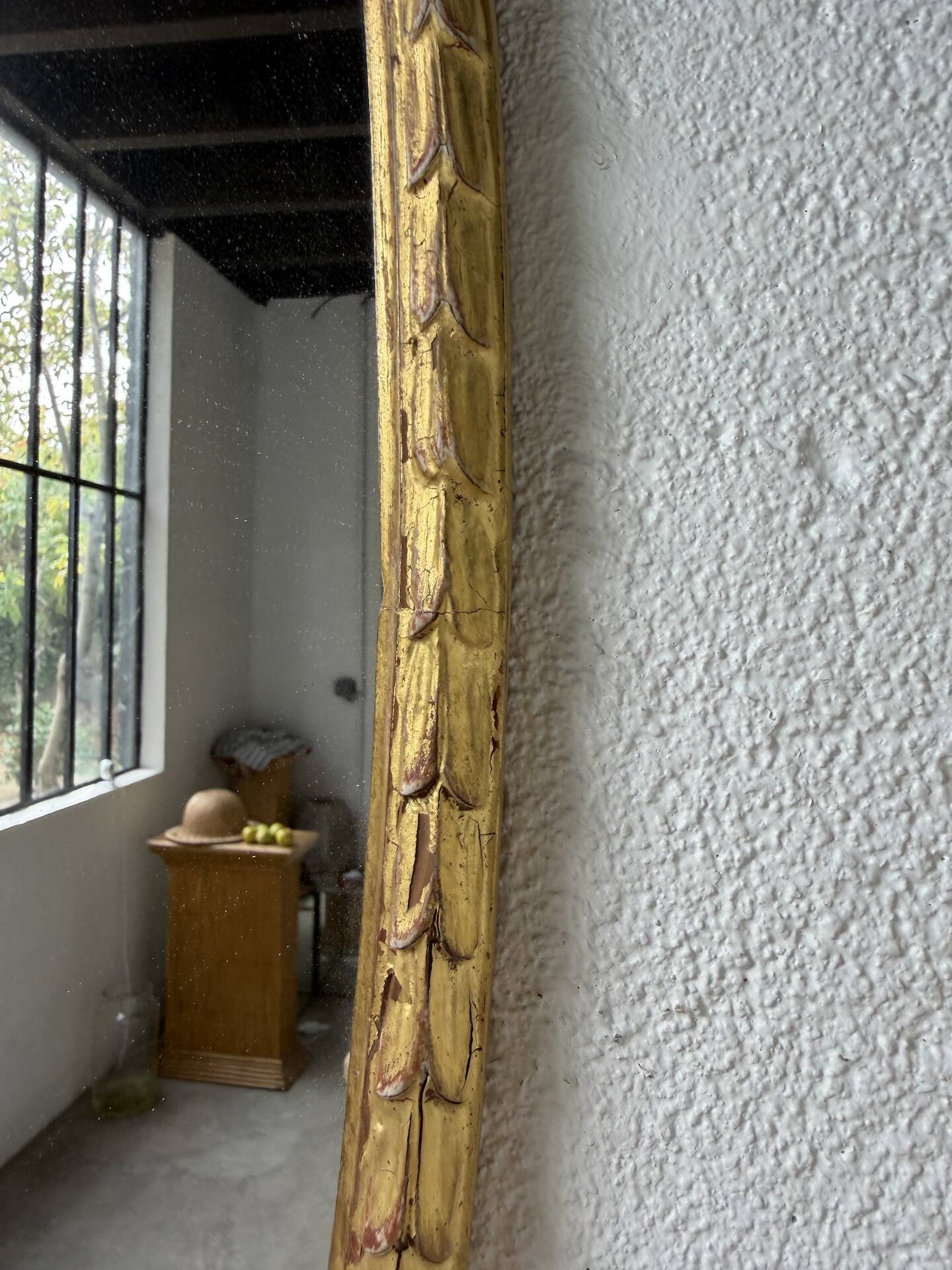 Pair of oval mirrors 1900 gilded stucco
