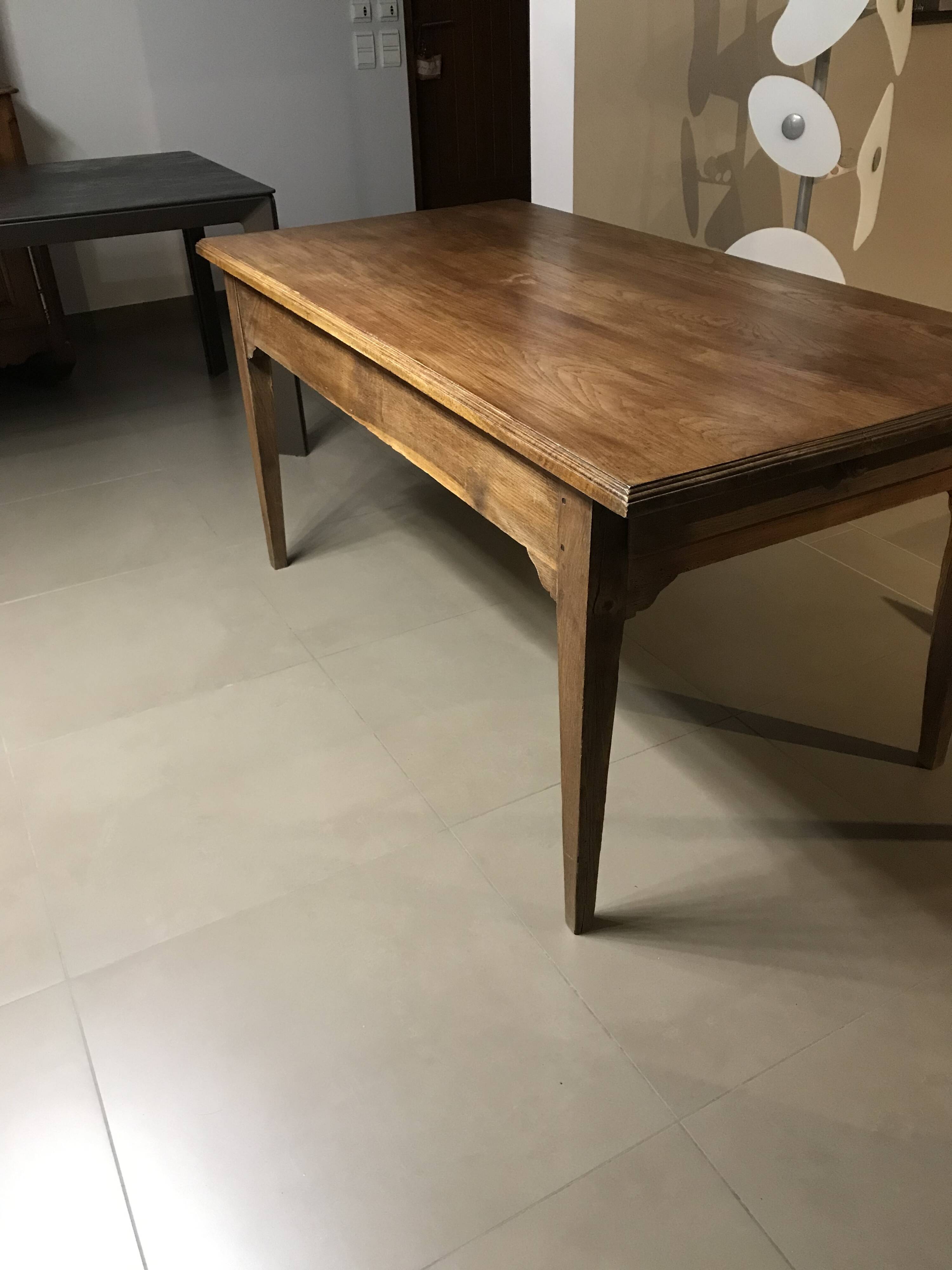Oak farmhouse table