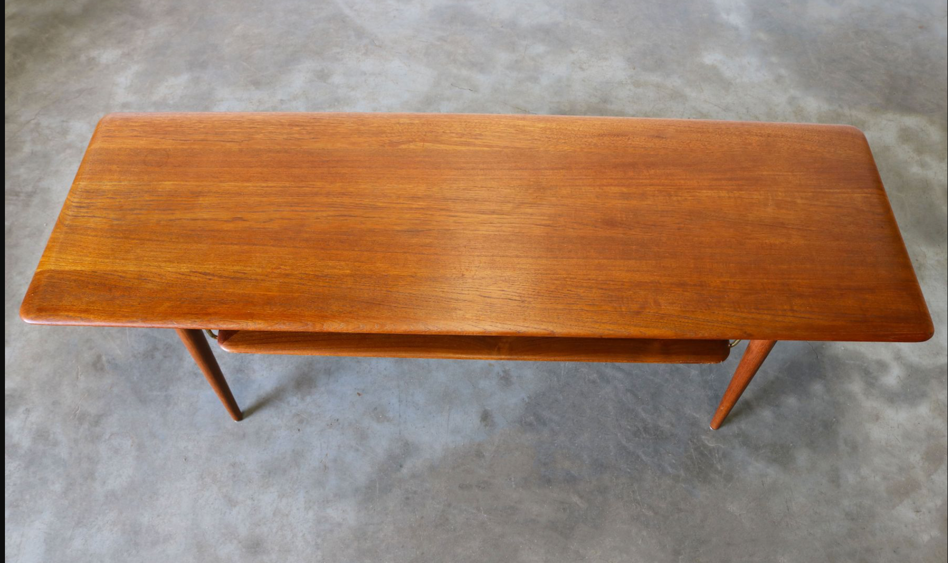 Teak FD 516 coffee table by Peter Hvidt - Orla M.Lgaard Nielsen for France - Son 1956