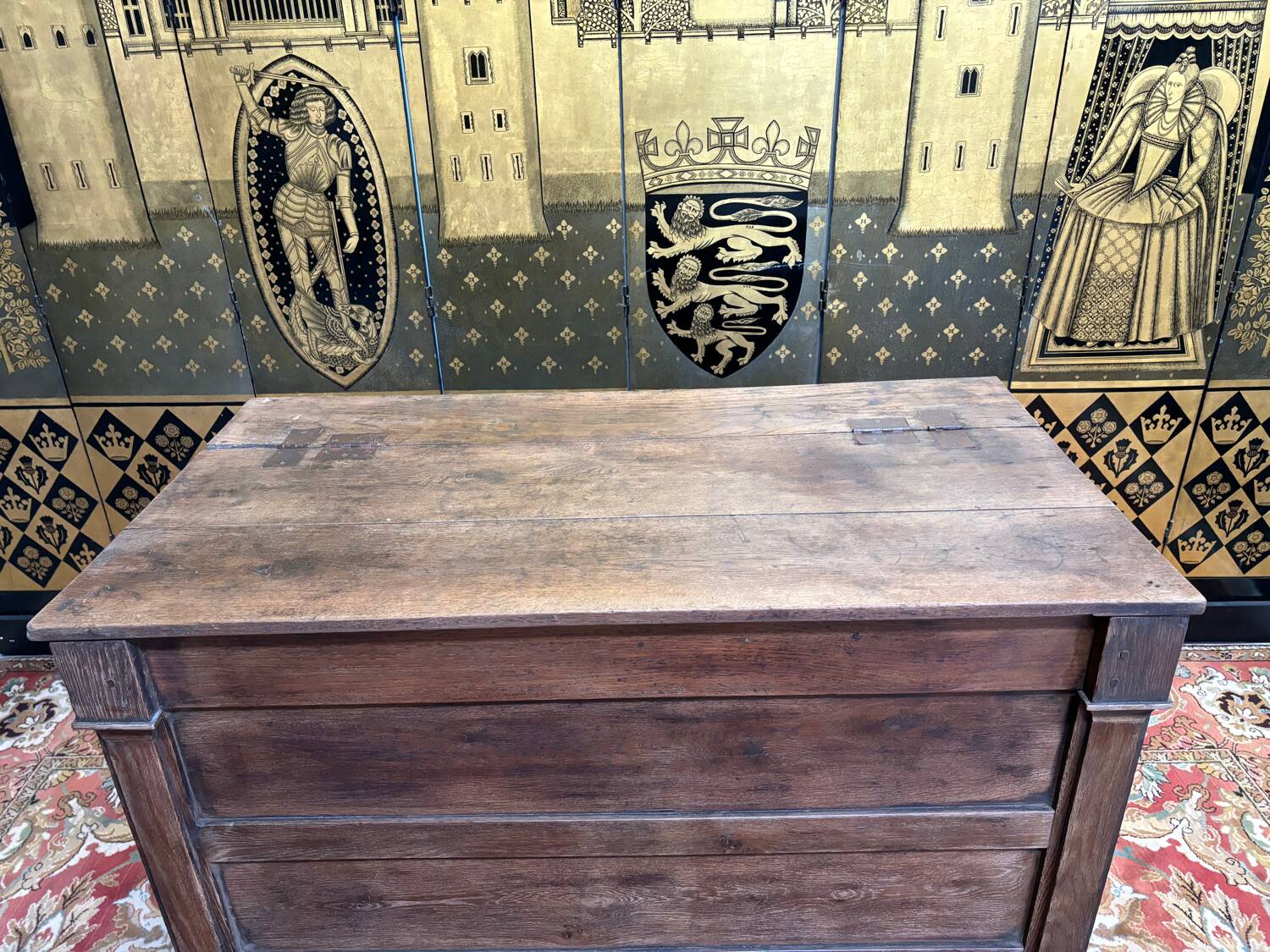 Oak wood chest