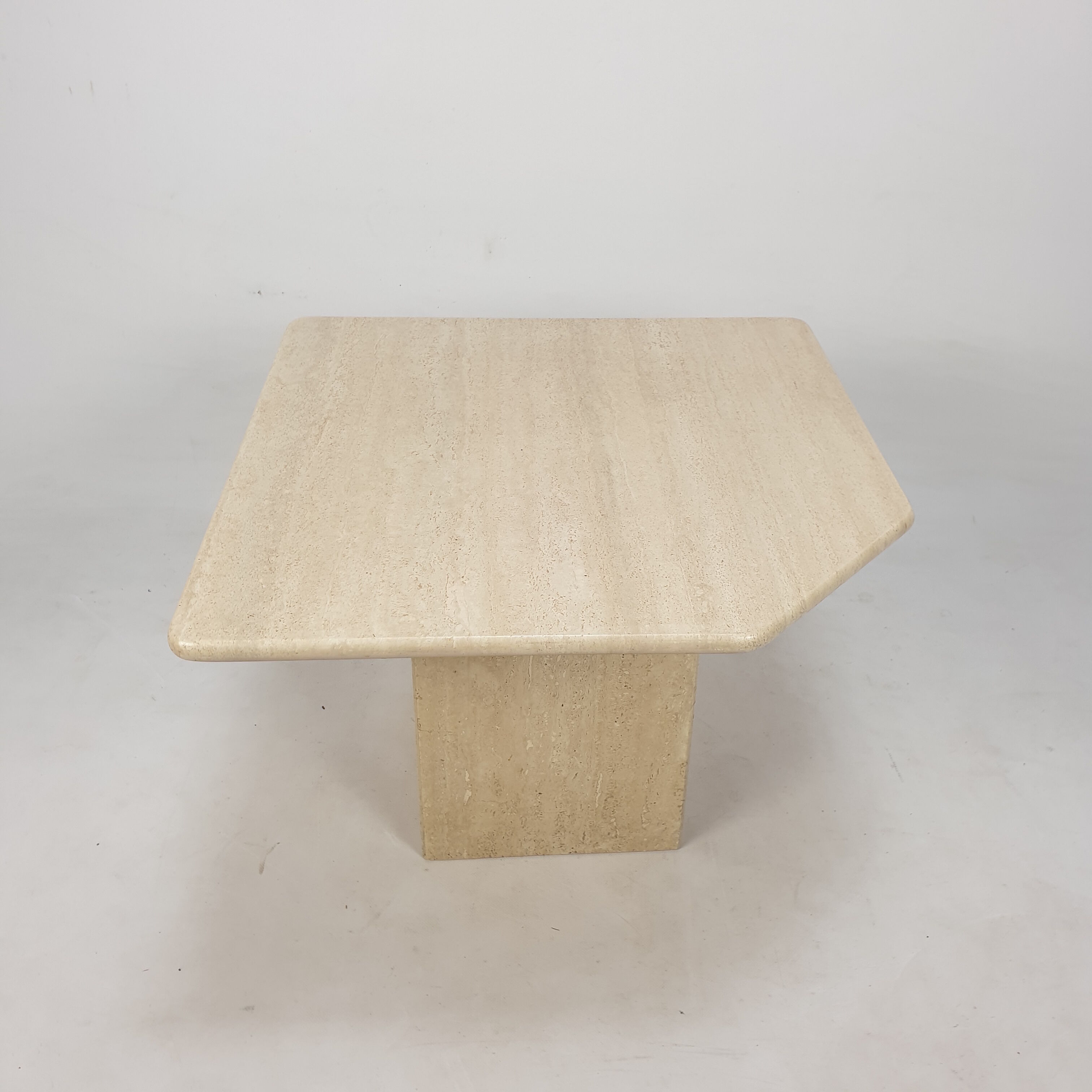 Italian Travertine Coffee Table, 1980s