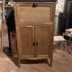 Shoe cabinet