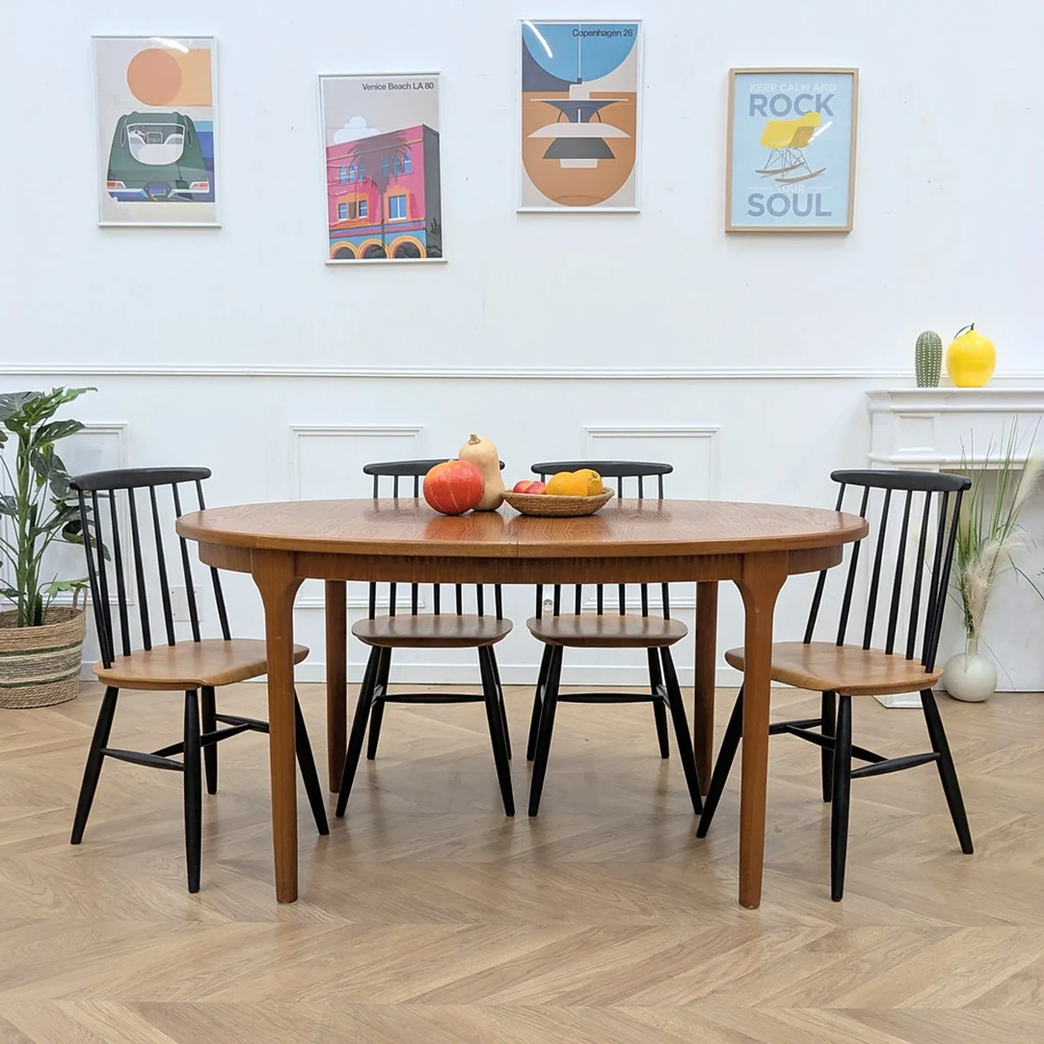 Table à manger McIntosh vintage teck extensible