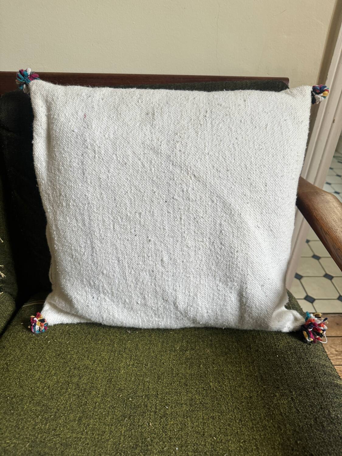 Coussin berbère marocain blanc en coton