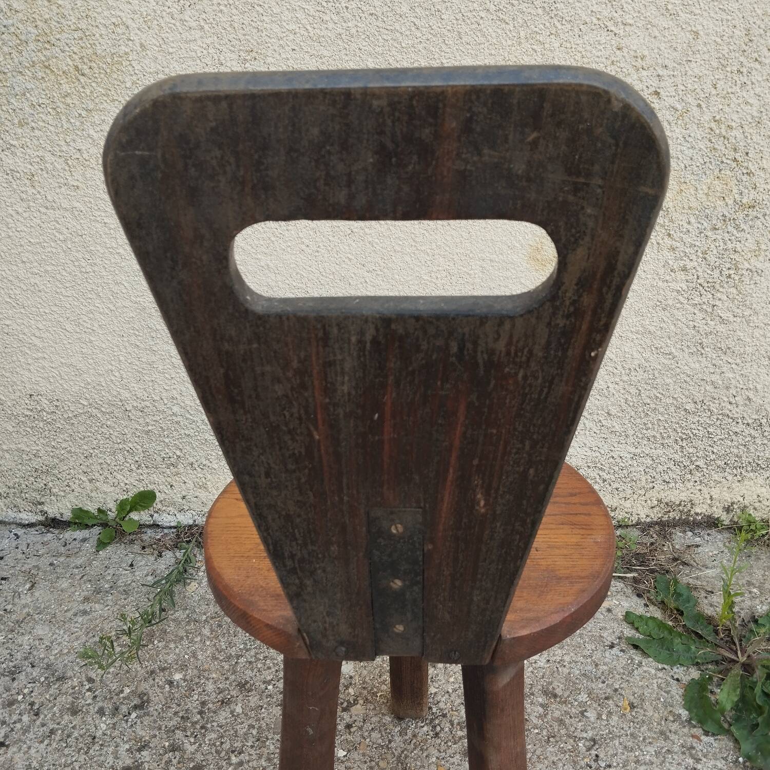 Brutalist tripod chair