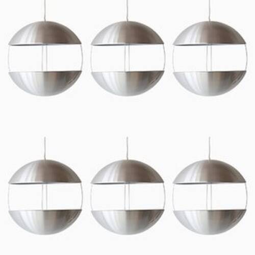 Set of 6 RS50 hanging planters by Poul Cadovius for Royal System.