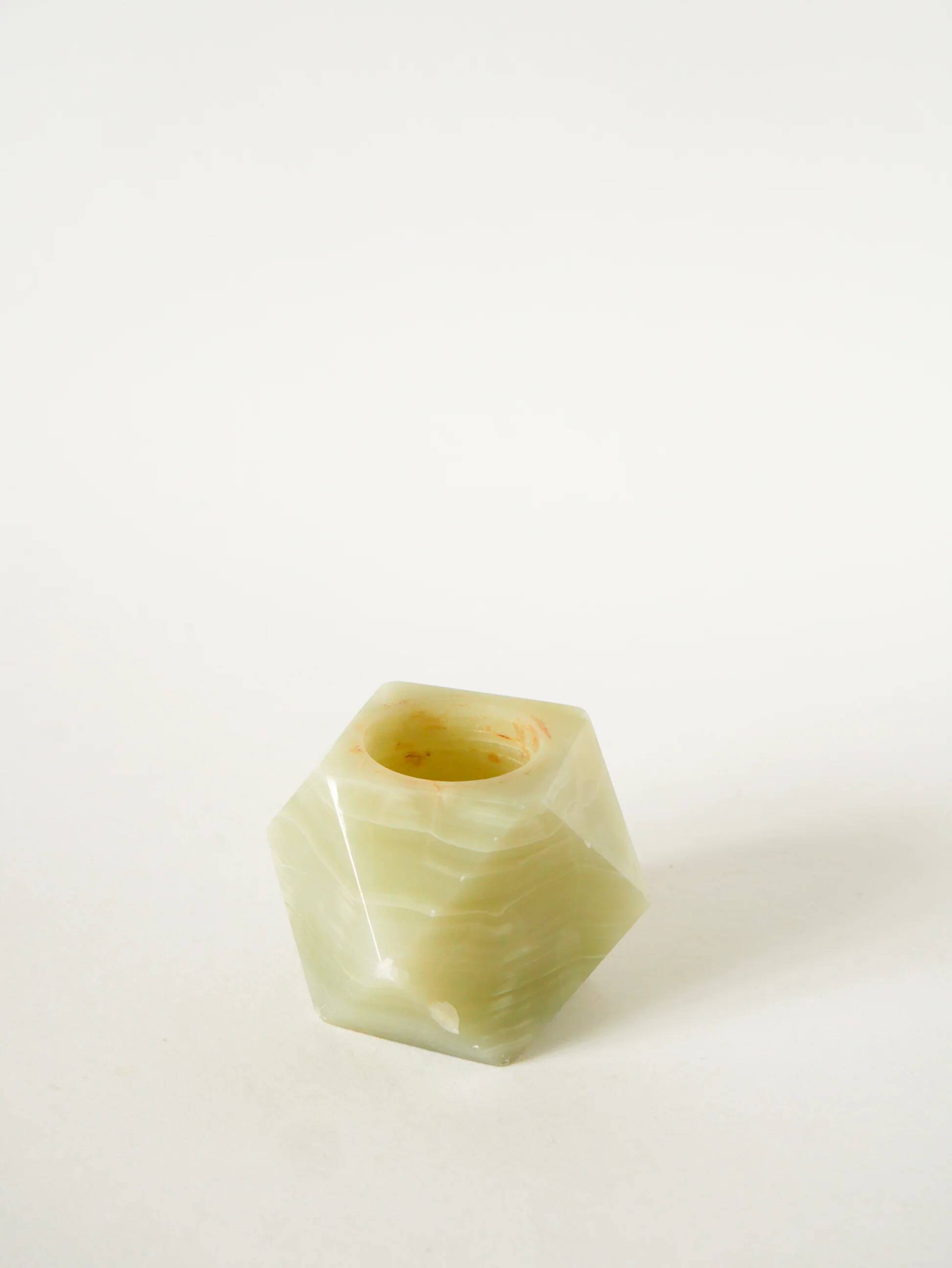 Bougeoir hexagonal en albâtre, 1970