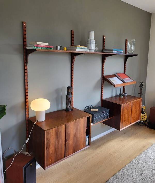 wall shelf system by Poul Cadovius in rosewood