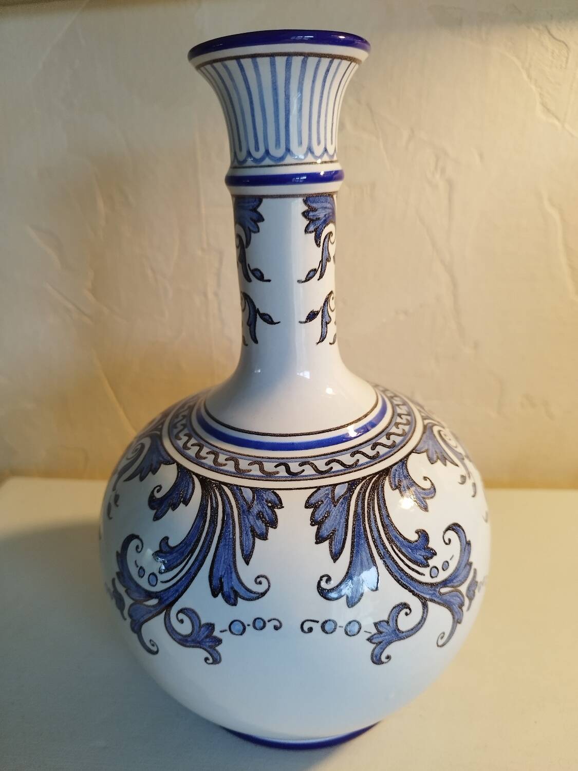 Montagnon Nevers earthenware soliflore vase