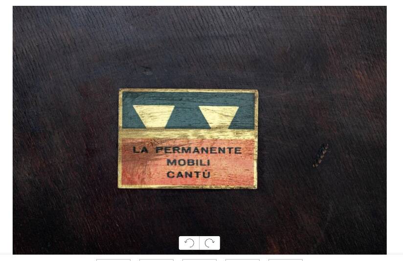 Attributed to Paolo Buffa Mid-Century Modern Italian Walnut Round Table, 50