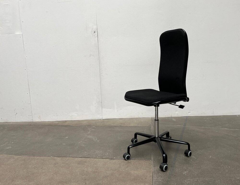 Vintage swivel office chair Supporto Series by Frederick Scott for Hille, 1970s