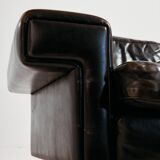 Two-seater leather sofa