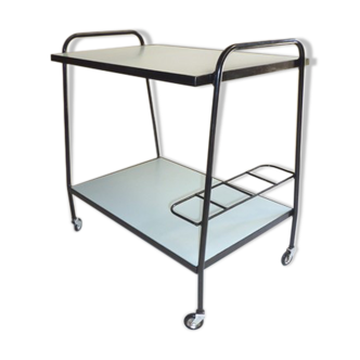 Serving table years 60
