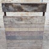 Former wood furniture in compartmentalized wood