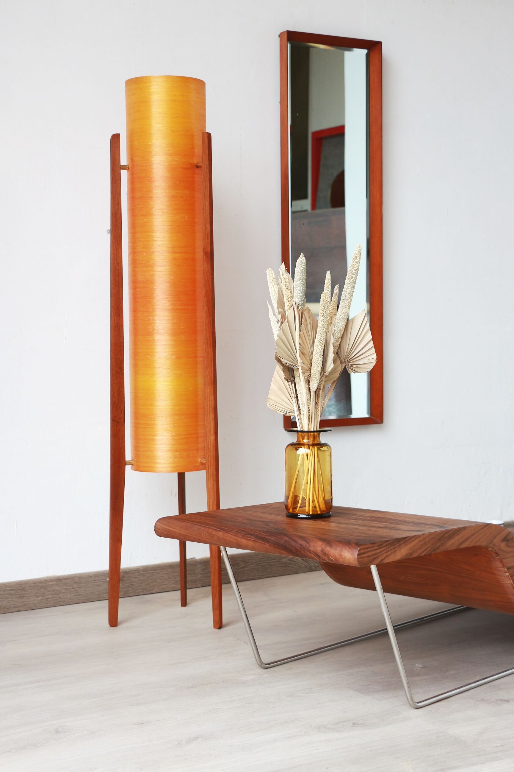 Design coffee table - Walnut