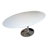 Table pied tulipe