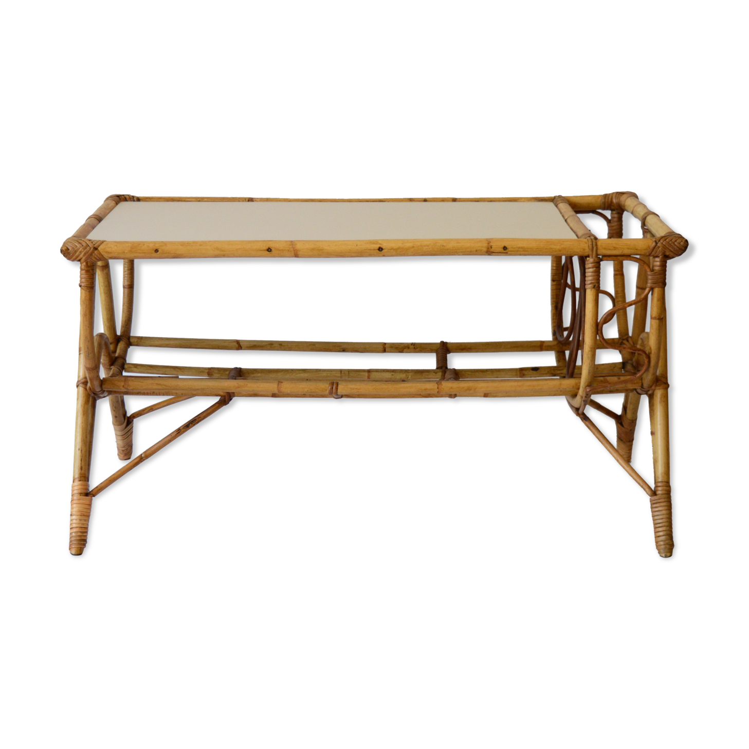 Rattan magazine holder