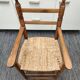 Chaise haute en bois pour enfant