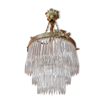 Lustre en bronze à pampilles en cristal taillé d'époque de la fin du XIX ème.