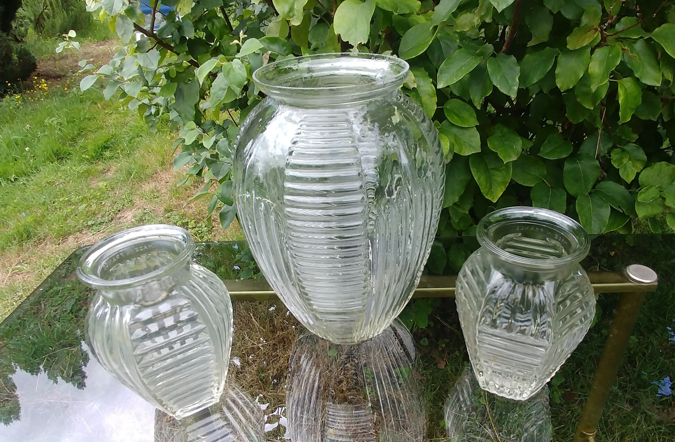 Set of three vases in molded glass old years 50/60 made in france