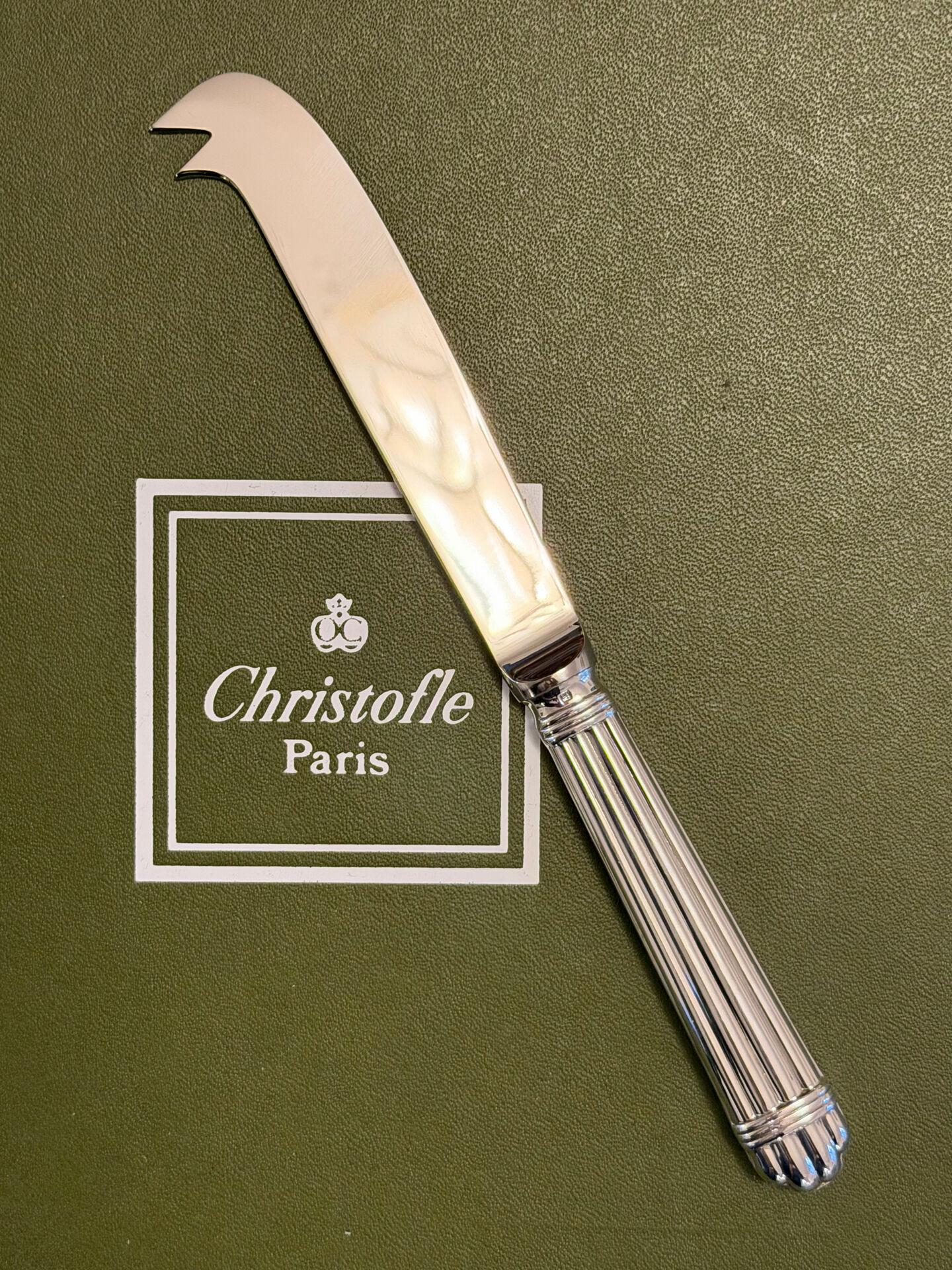 Christofle aria, cheese knife