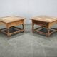 Paire de grandes tables de nuit en chêne massif européen, années 1980.