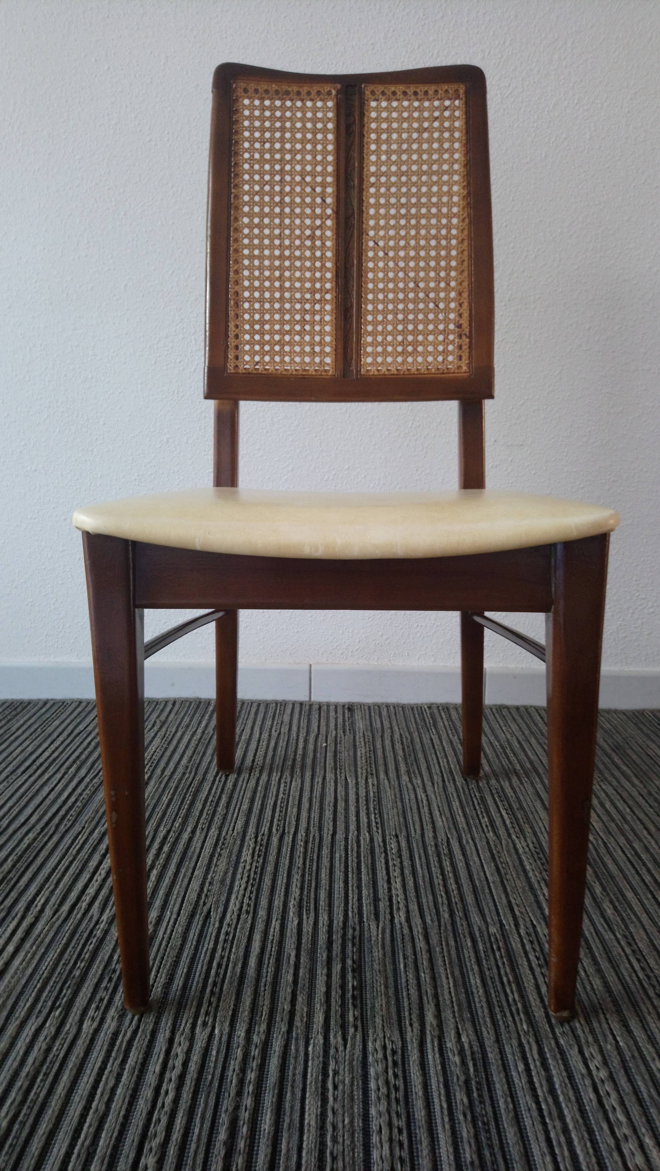 Suite of 6 vintage skai chairs and 60s canned backrest